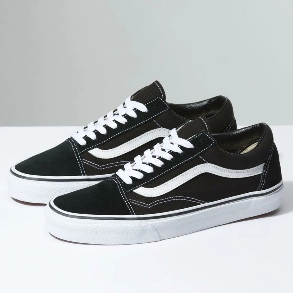Vans Old Skool Skate Shoe, Black/White 4 Vans Old Skool Skate Shoe, Black/White - Image 4